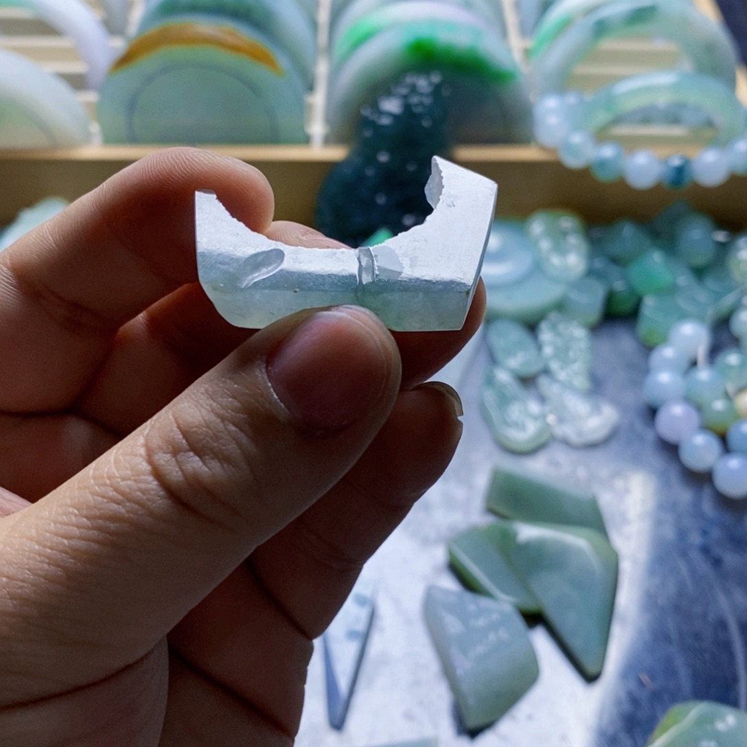 定制翡翠定制牌子挂件未镶嵌