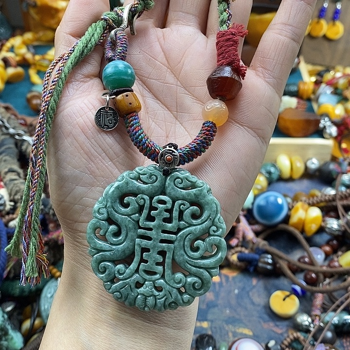 翡翠未镶嵌项链项链