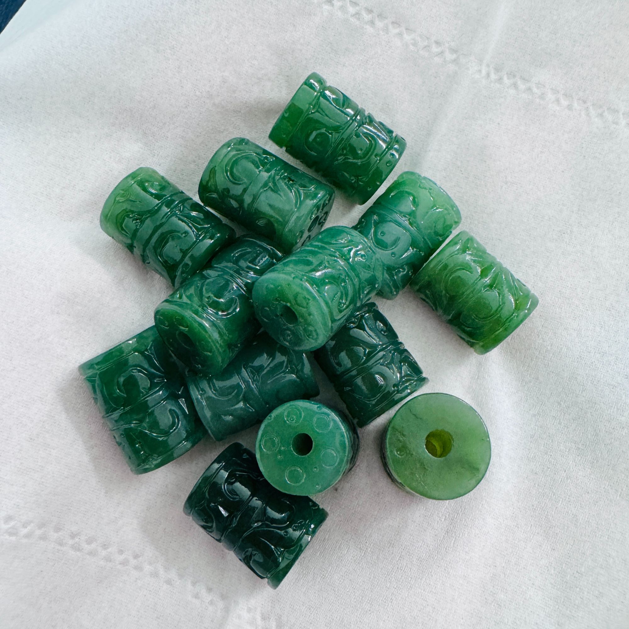 B15天然和田玉碧玉路路通吊坠百搭精美气质挂件(多样性发一)