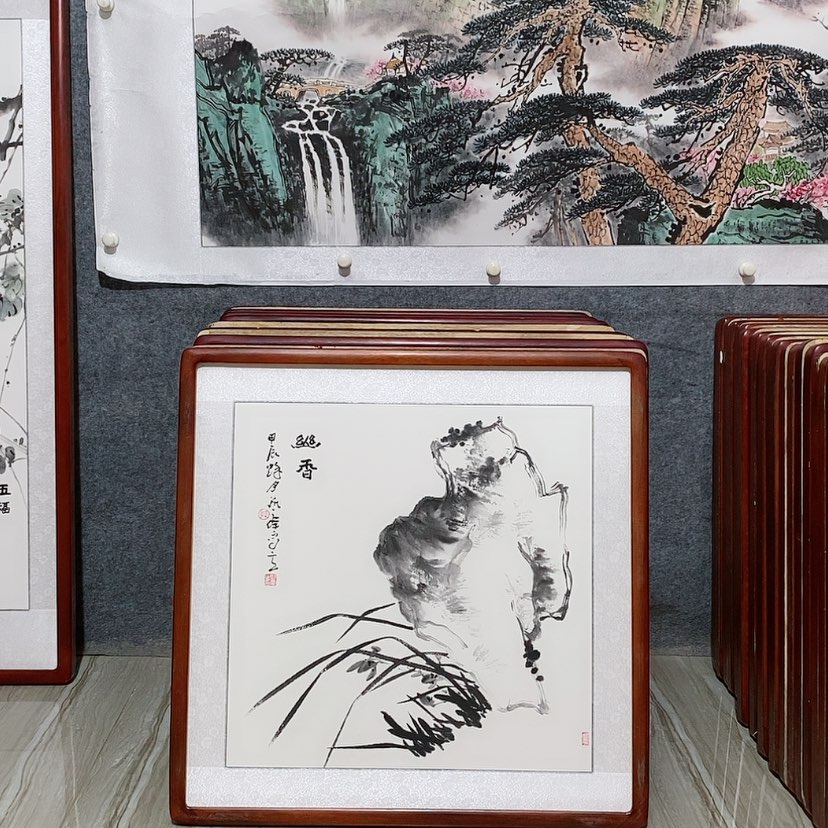 【闪购商品】国画书画作品带框65×65厘米