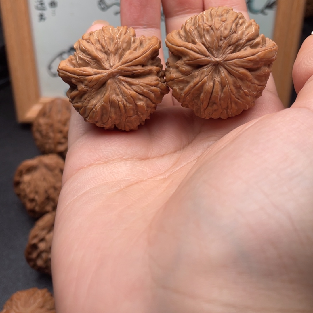 文玩核桃吊坠全品蓟县元宝异形