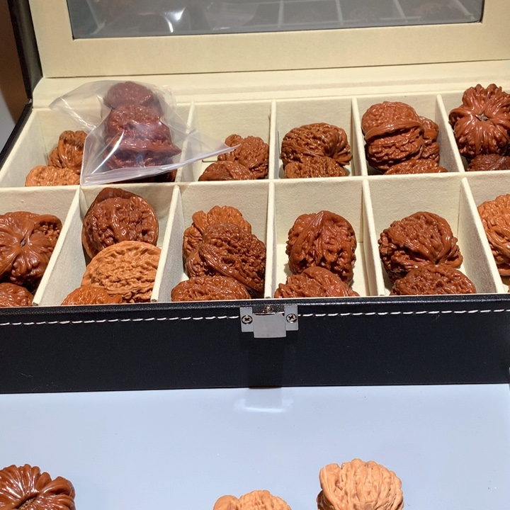 文玩核桃吊坠思**行四座楼