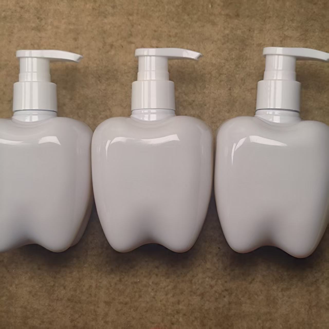 降真香草本牙膏三瓶