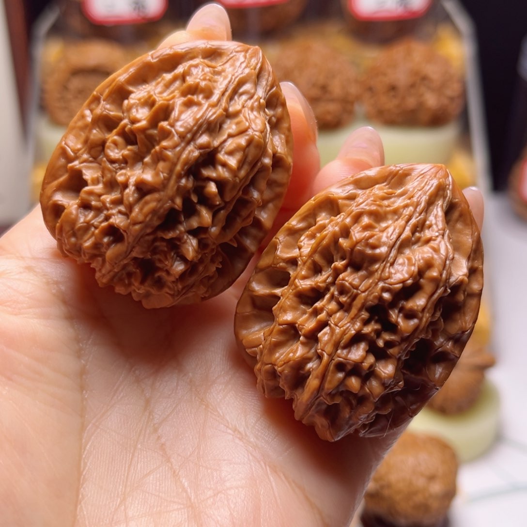 文玩核桃吊坠野生小众壁虎