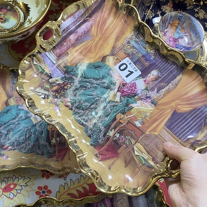 瓷片瑕疵……………………………