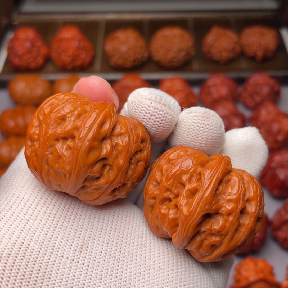 文玩核桃把件元宝39