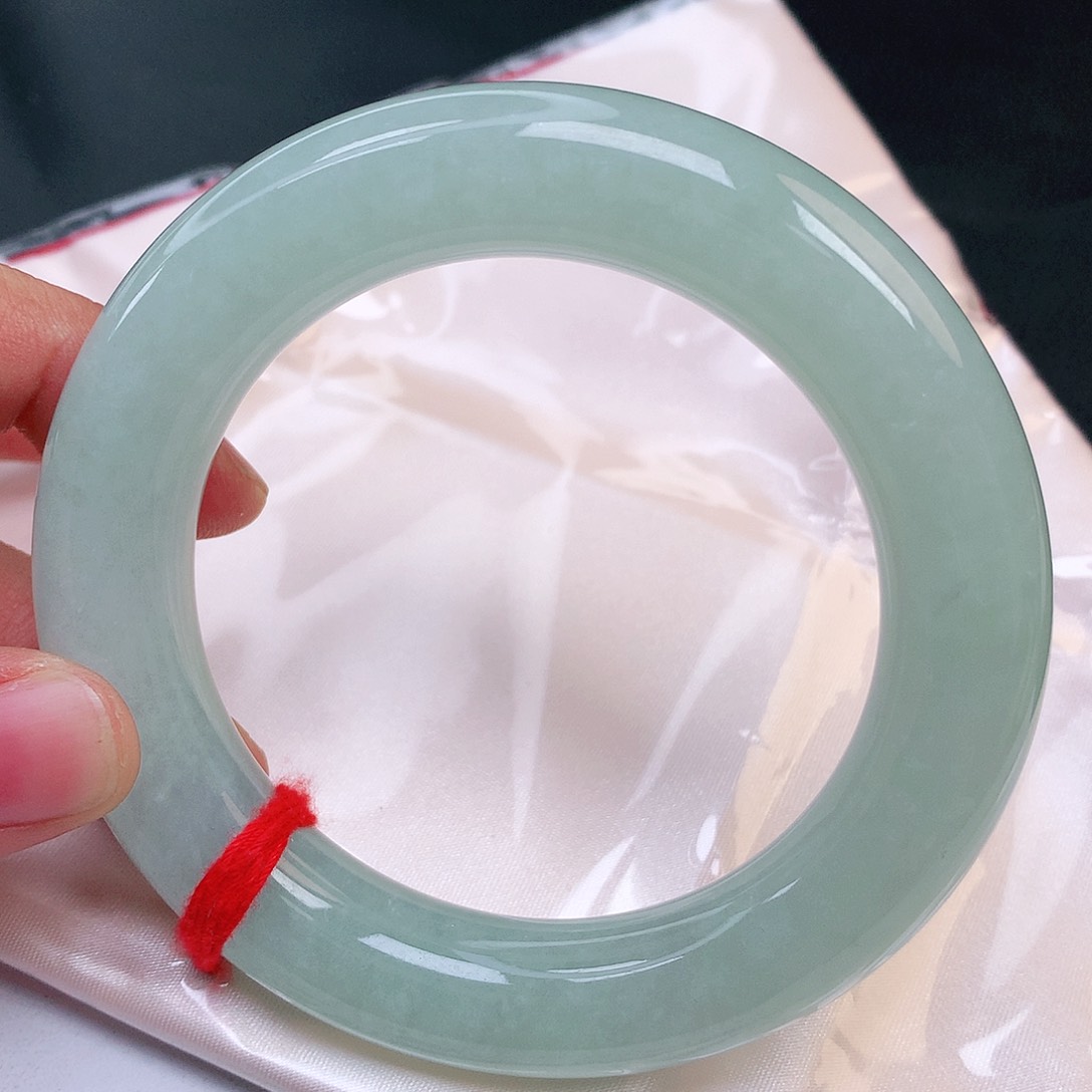 未镶嵌手镯翡翠悠*?翡翠A货手镯232号