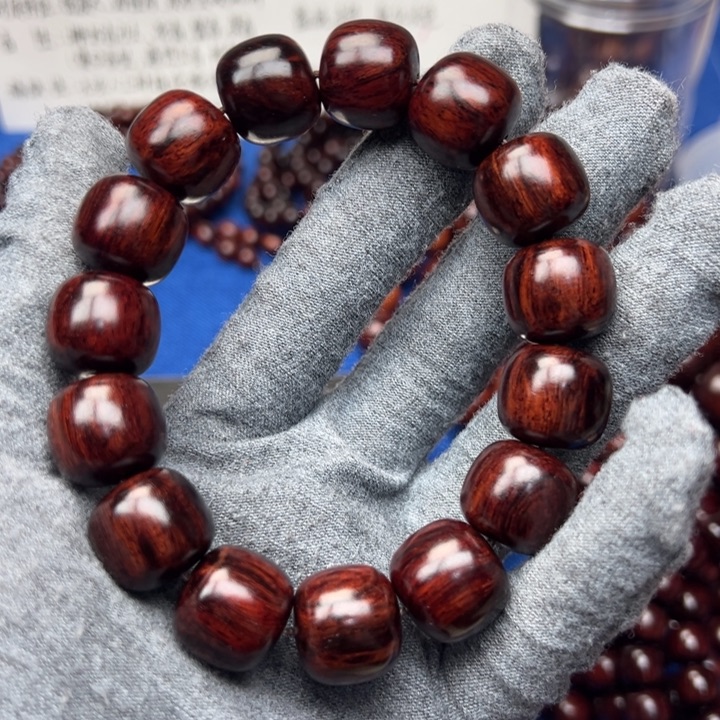 花梨木类红降1516老型红肉满油单圈（瑕疵）059