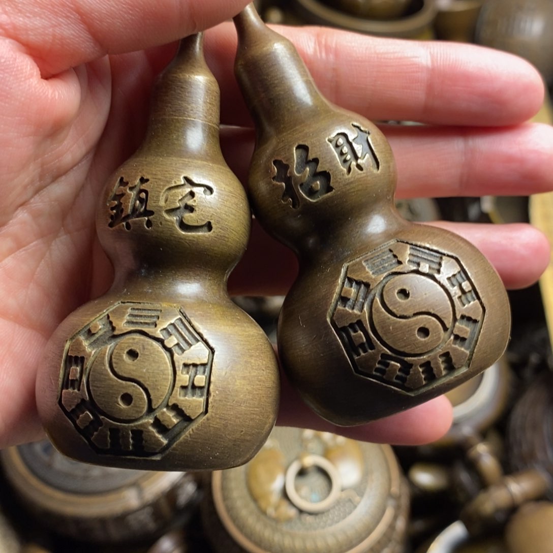 精美铜器做工精良