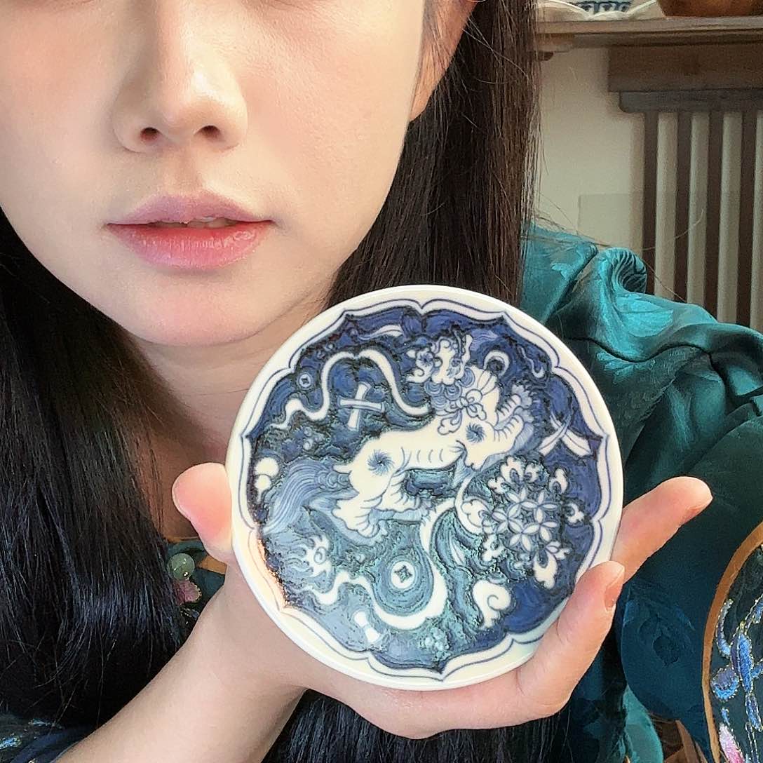 杯子里的水是水的水是什么味道