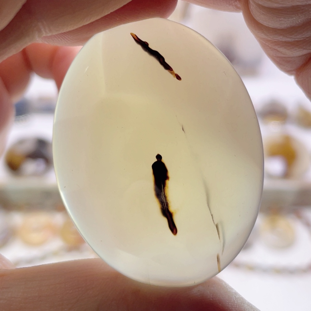 玛瑙/玉髓未镶嵌珠宝奇石