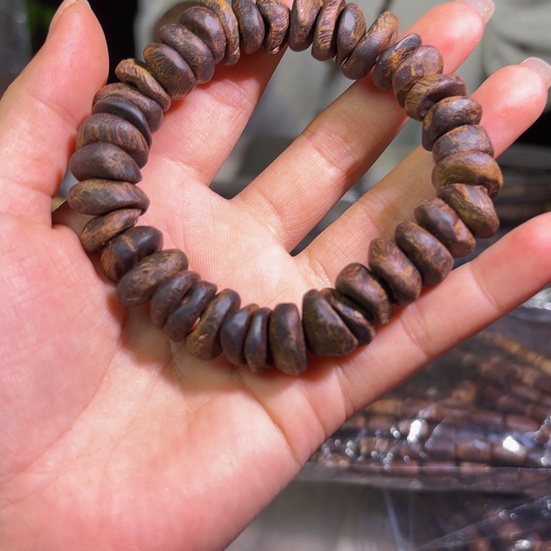 （***）沉香手串奇楠沉香沉水包壳28克➕