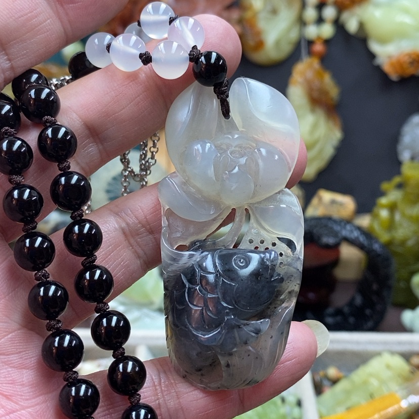 【闪购商品】蛇纹石玉吊坠未镶嵌