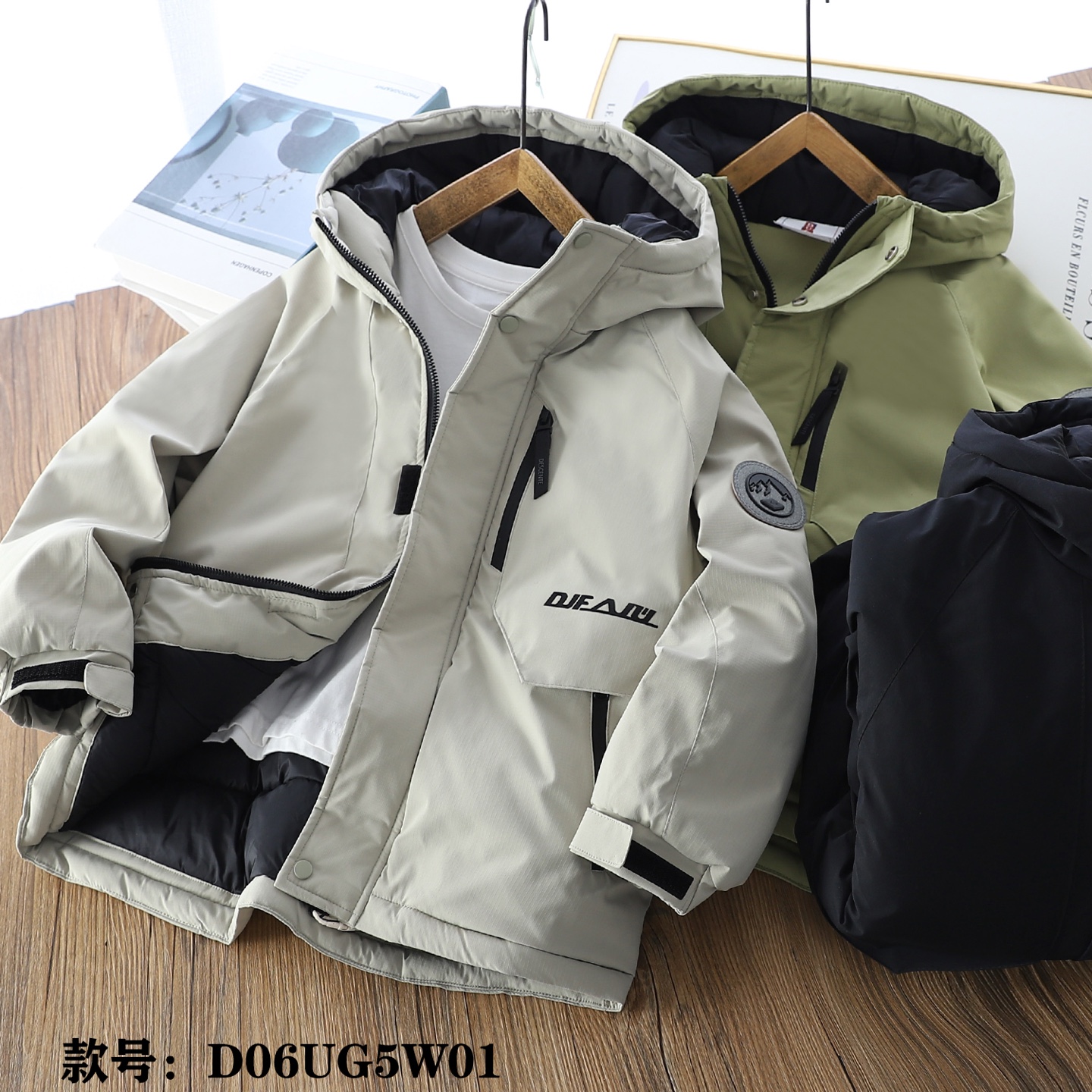 男童连帽棉服外套2025冬款夹棉加厚保暖儿童拉链棉袄