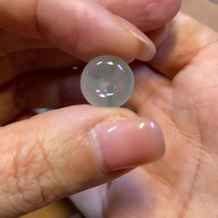 翡翠颈饰未镶嵌平安扣