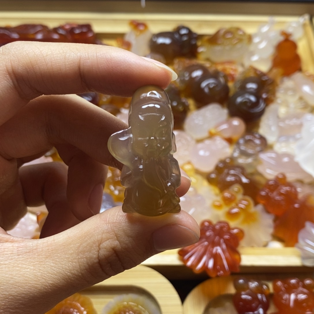 玛瑙/玉髓颈饰未镶嵌