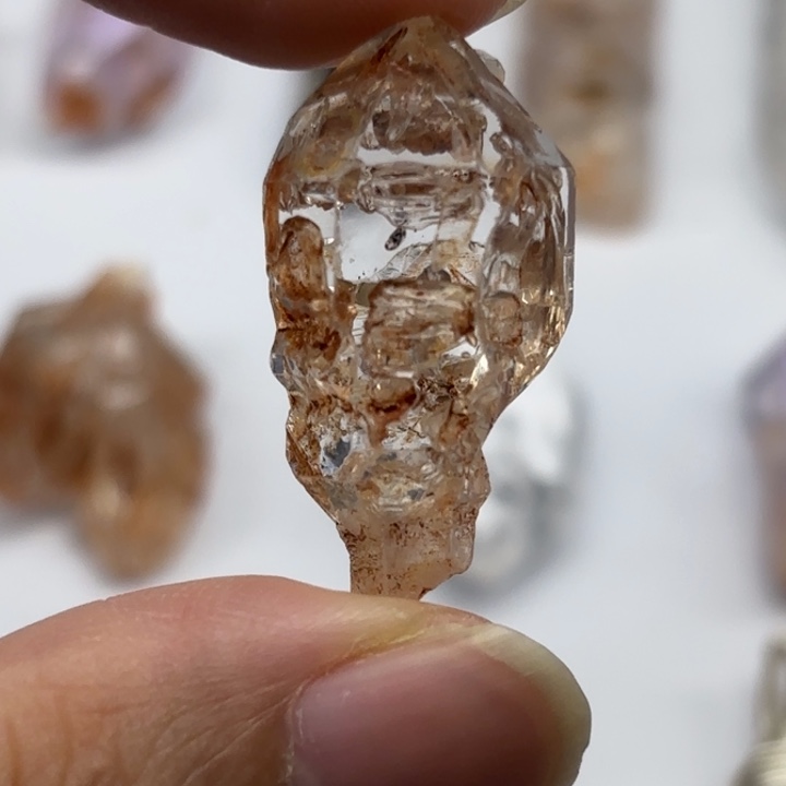 颈饰未镶嵌水晶巴基斯坦红泥闪灵钻32mm+