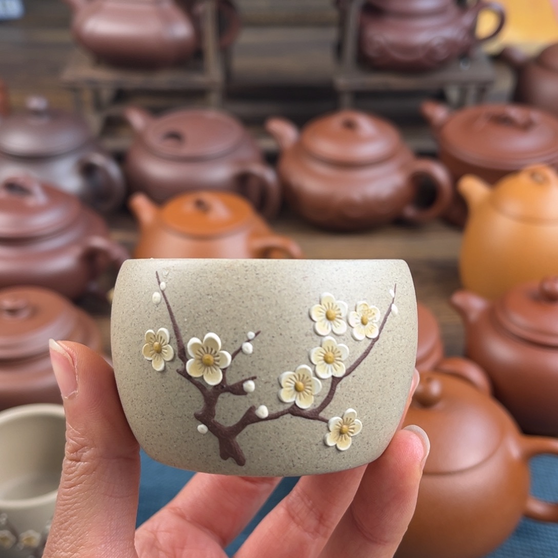 小***学茶壶紫砂手工制作工艺精湛两个杯子