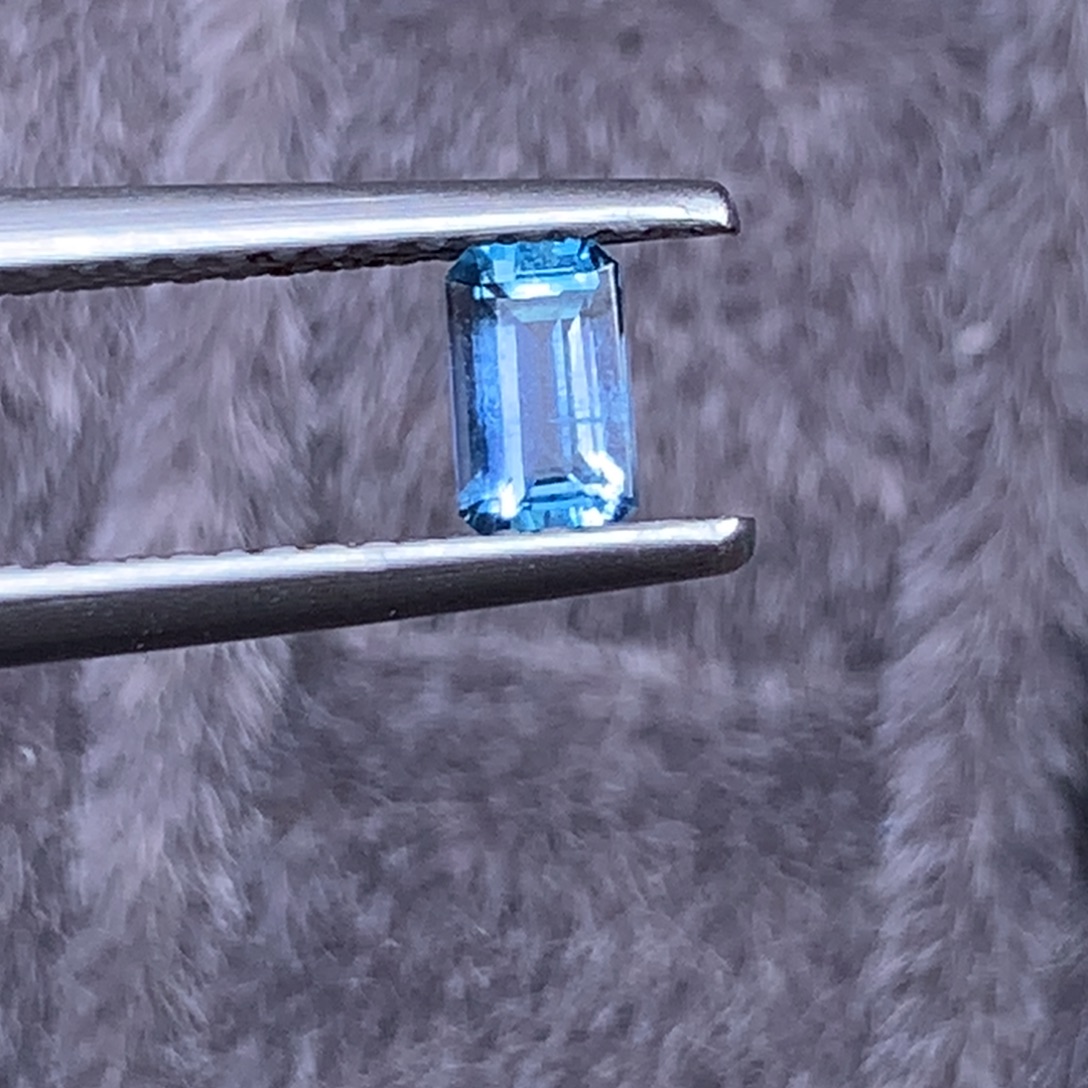 海蓝宝石裸石超级圣玛利亚，海蓝宝0.37克拉