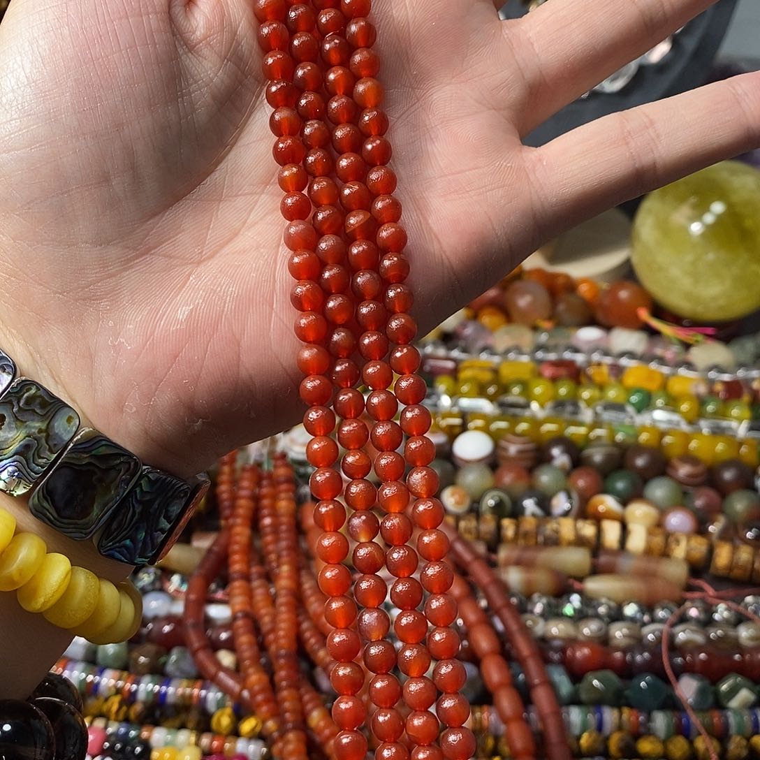 石英质玉未镶嵌，橘皮老玛瑙6mm，