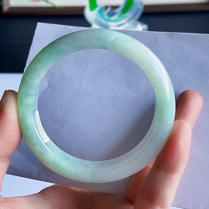 翡翠手镯未镶嵌圈58.5