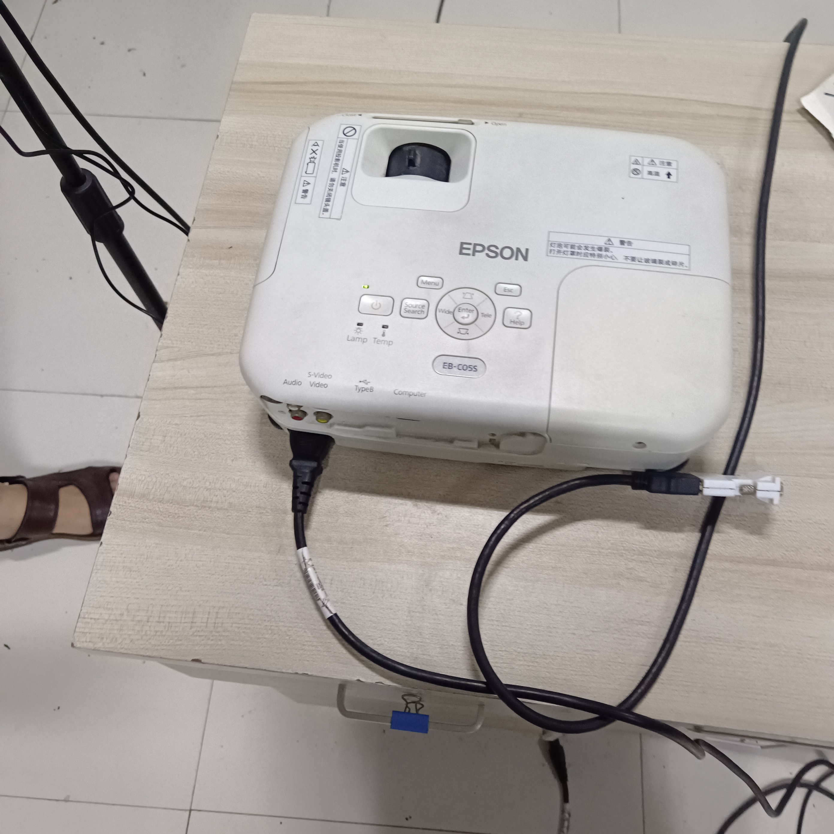 8新 Epson/爱普生 二手爱普生投影仪运费自理