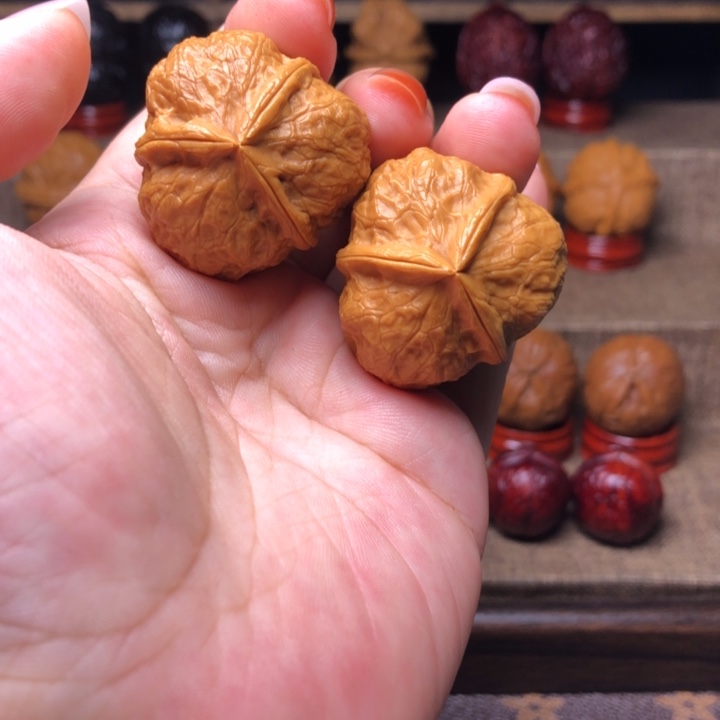 把件橄榄核11粽子三棱35
