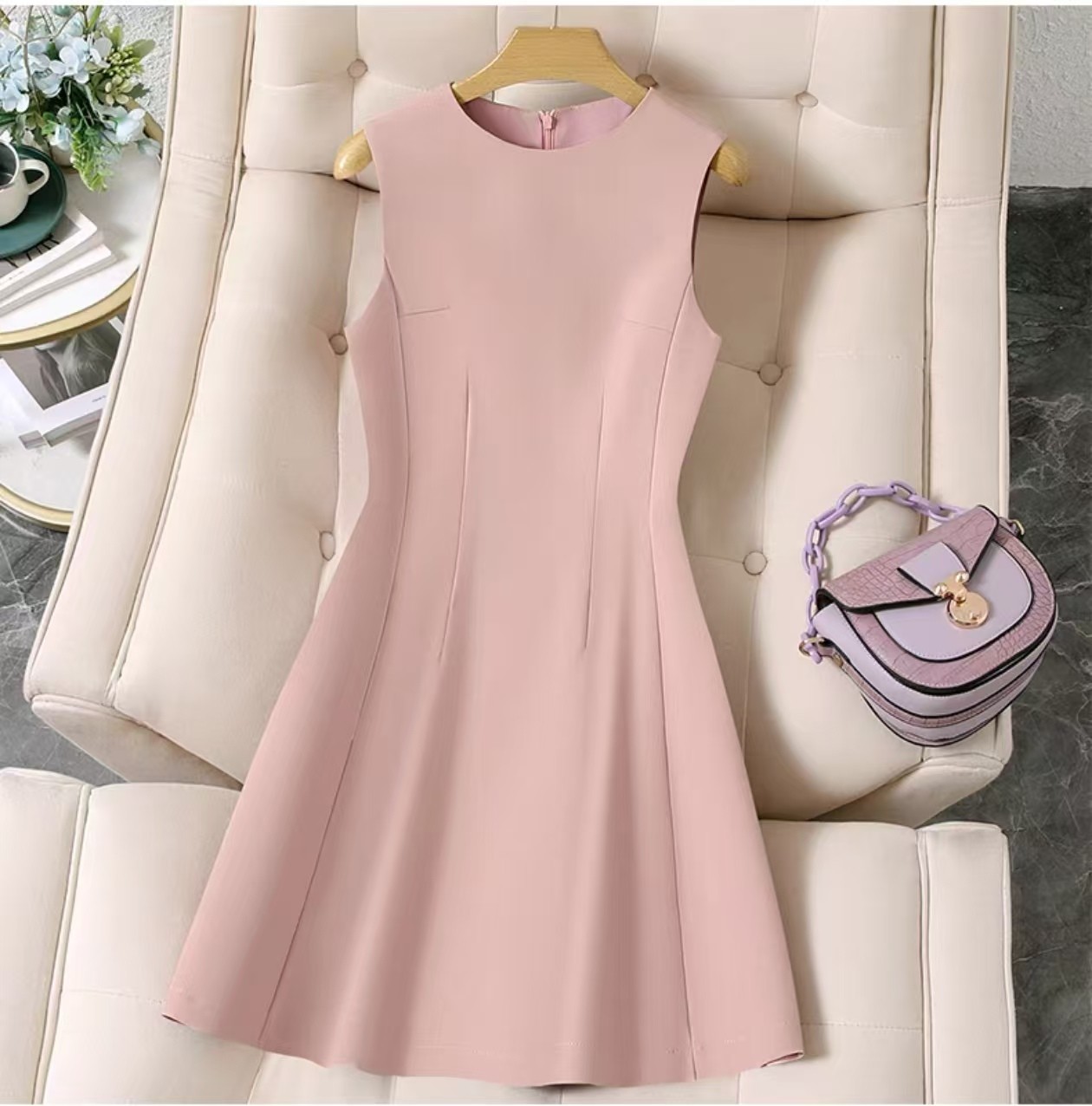 品牌折扣女装，找到对应价格备注编号拍下~no退no换~介意勿拍