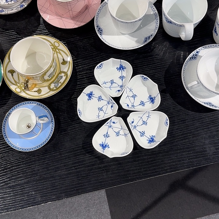 五个碟碟碟碟碟碟