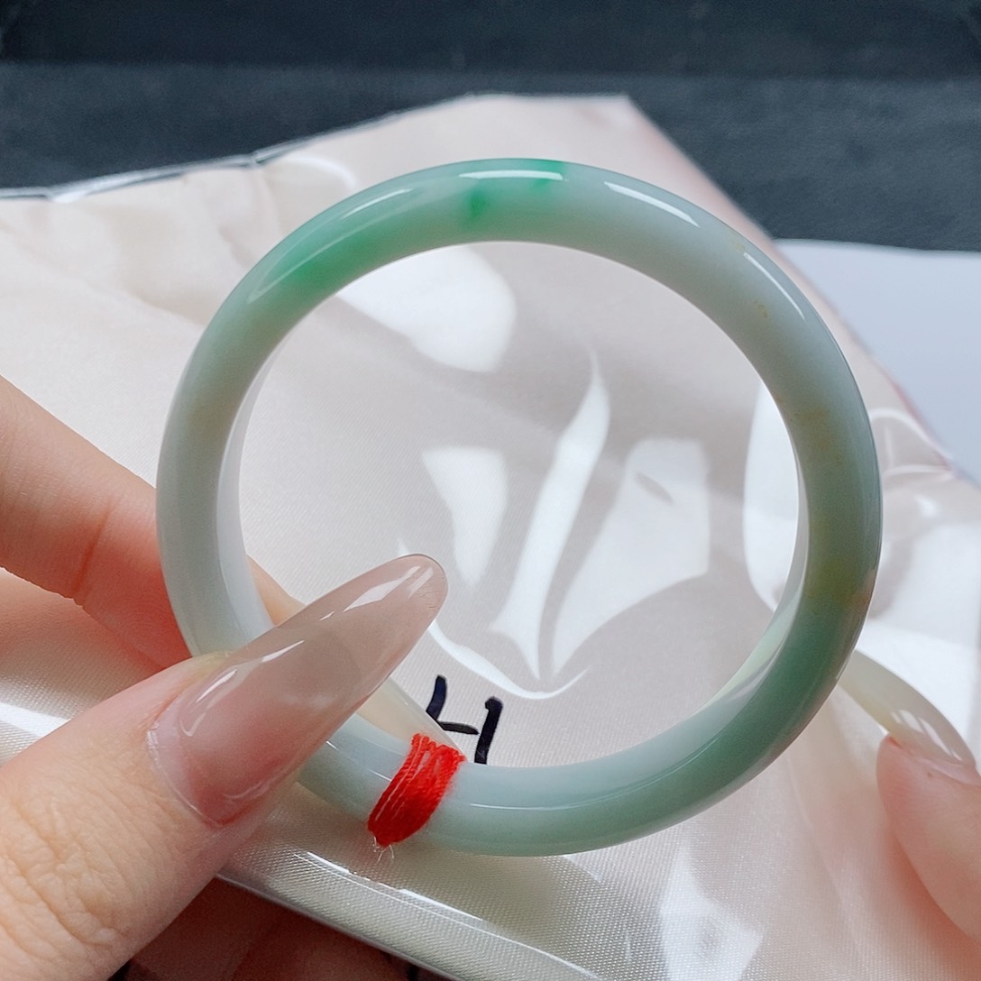【闪购商品】未镶嵌手镯翡翠486号
