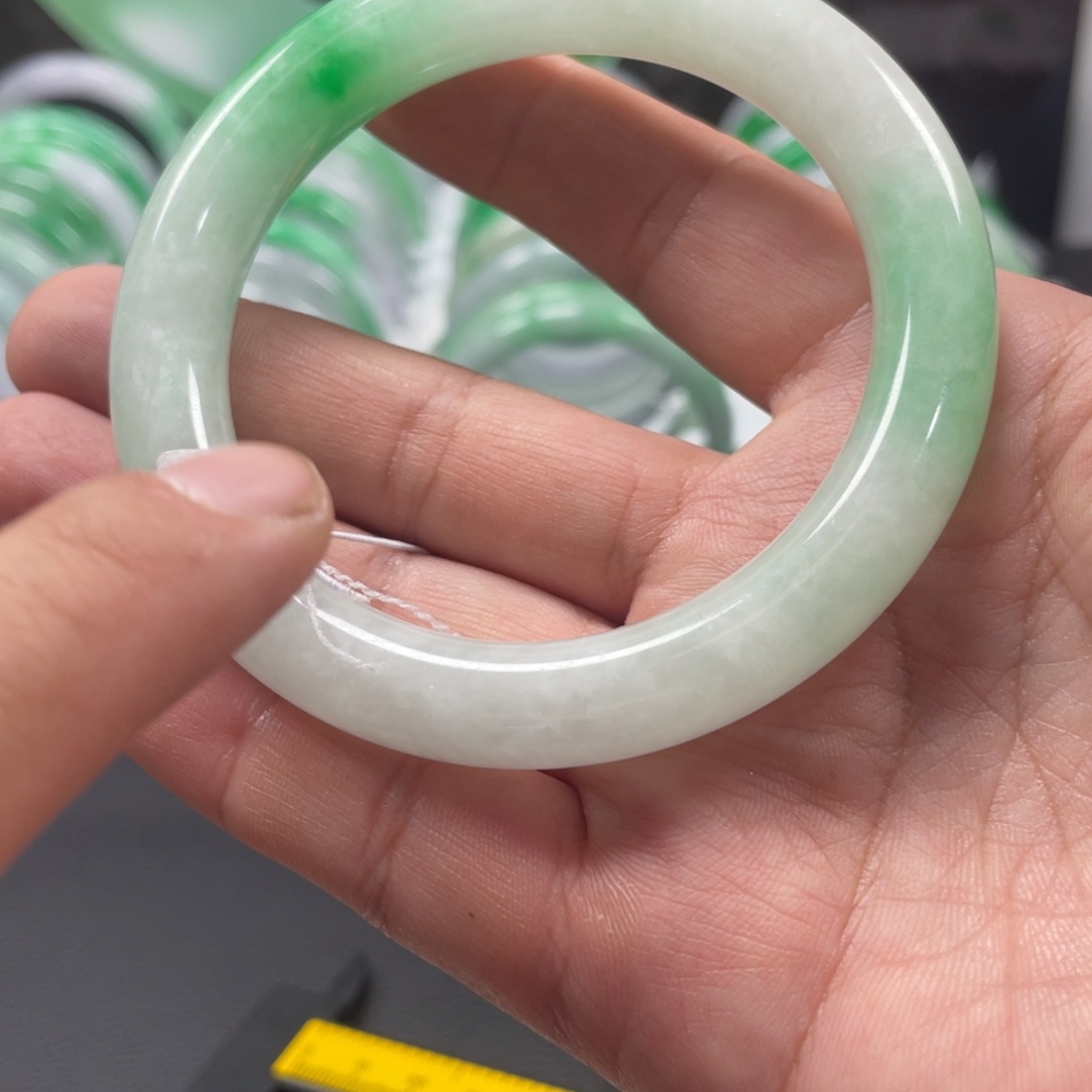 小***子一物一物一物手镯