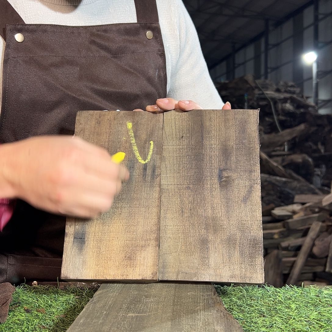 农***人木质类阴沉金丝楠小叶桢楠