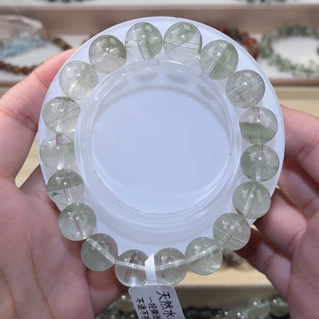 未镶嵌手链水晶3、绿幽灵11m