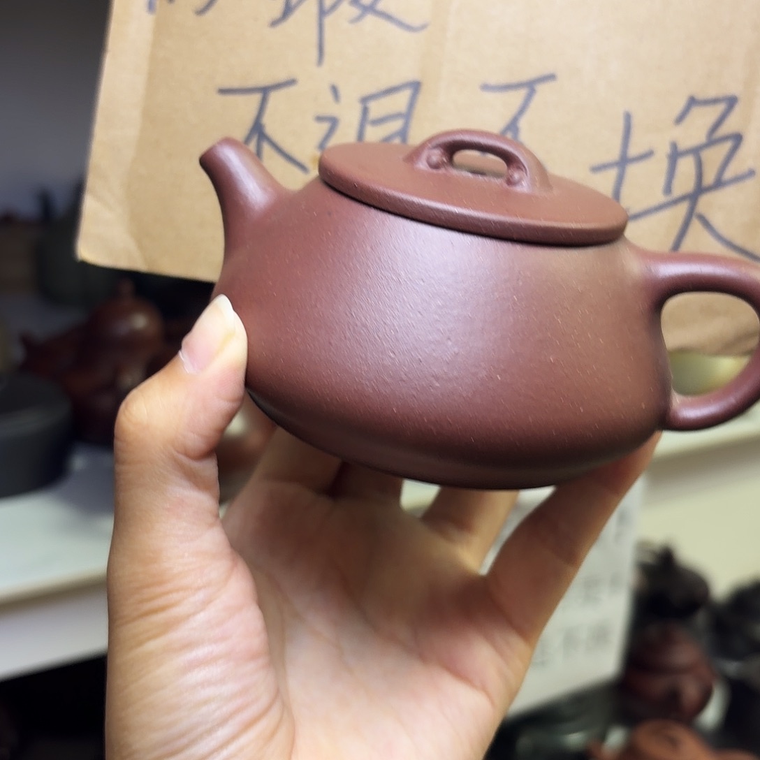 甄选宜兴本土紫砂壶