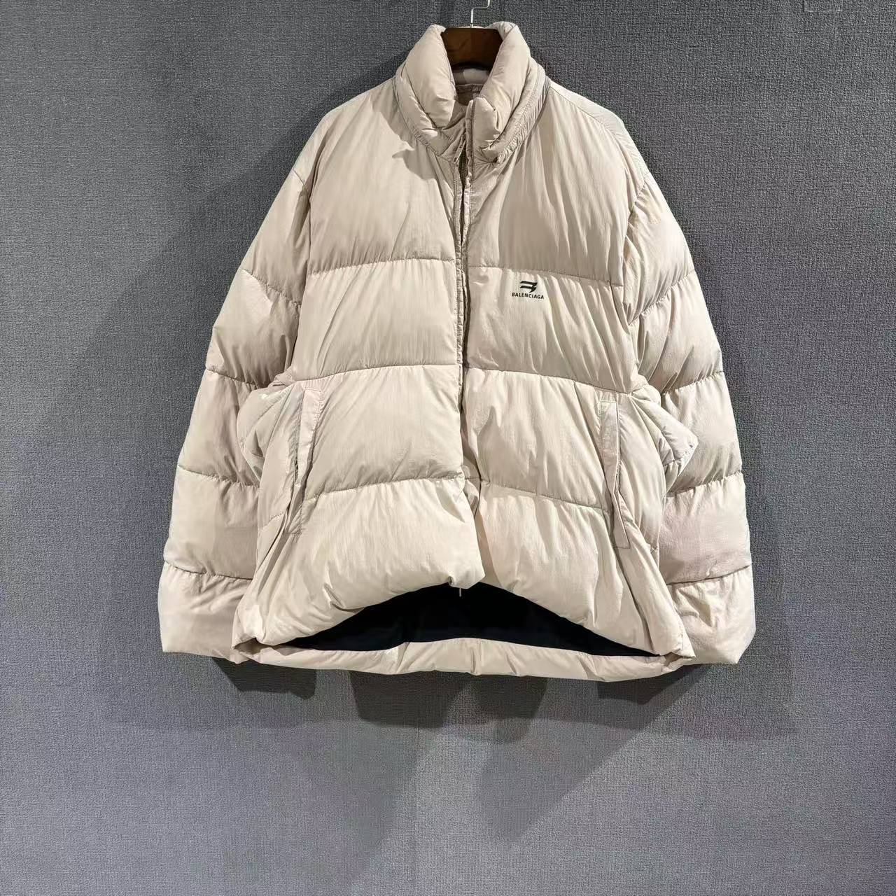 99新 Balenciaga/巴黎世家 (pm)双钩龟背棉服外套 38码/0397