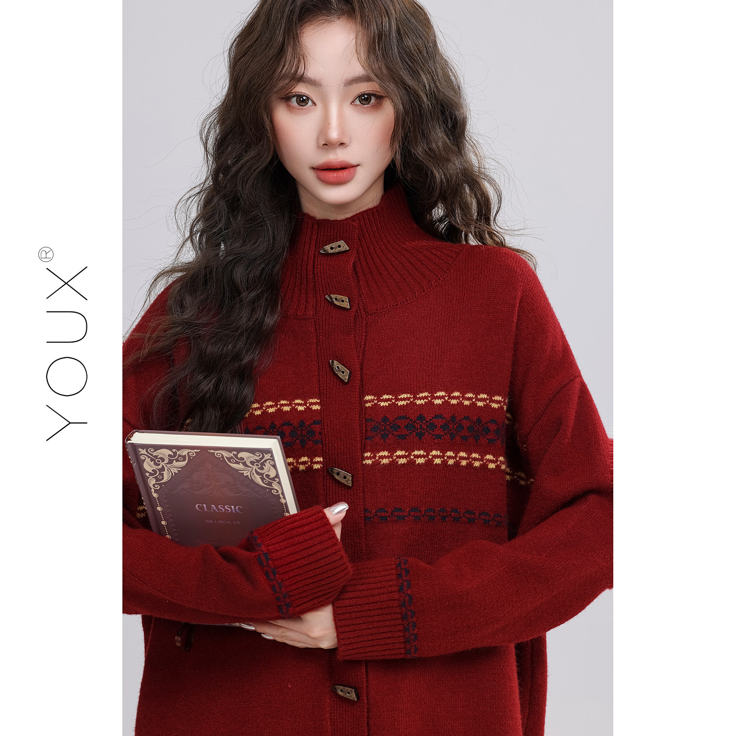 又巷【肉桂热饮】复古立领节日氛围感红色毛衣外套女2025冬季新款