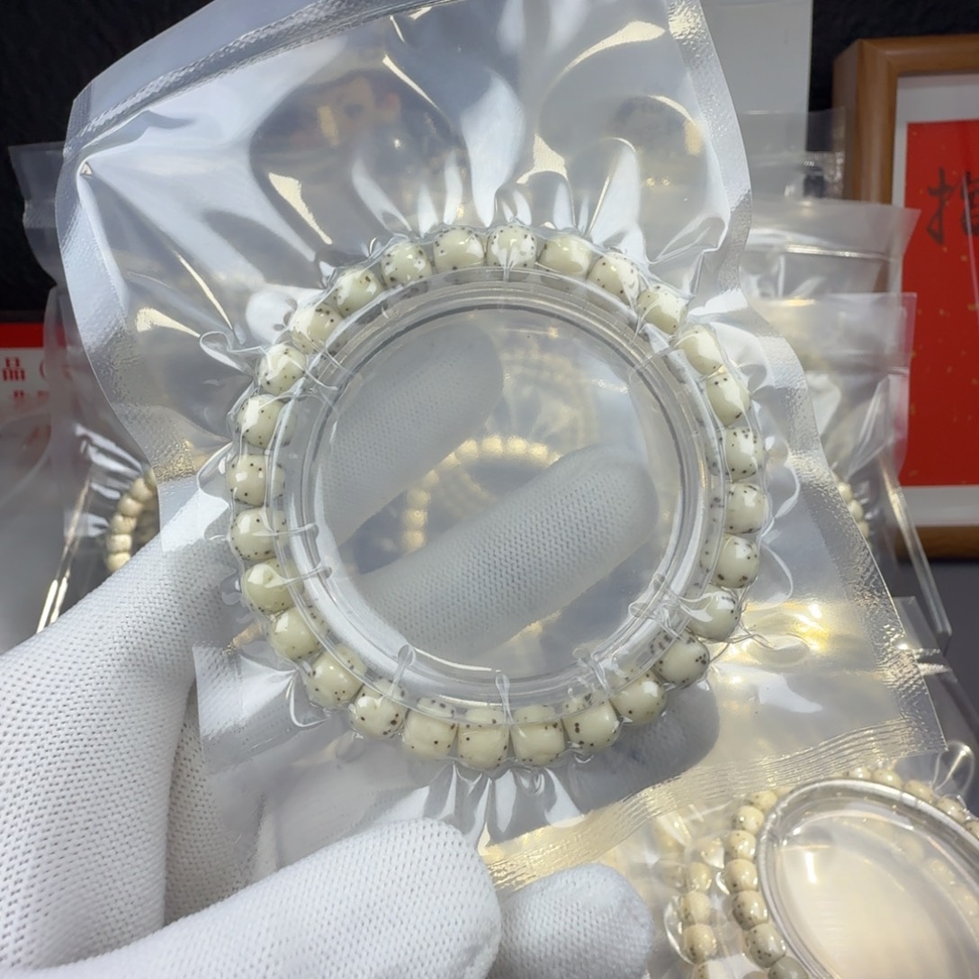 星月菩提吊坠贯穿