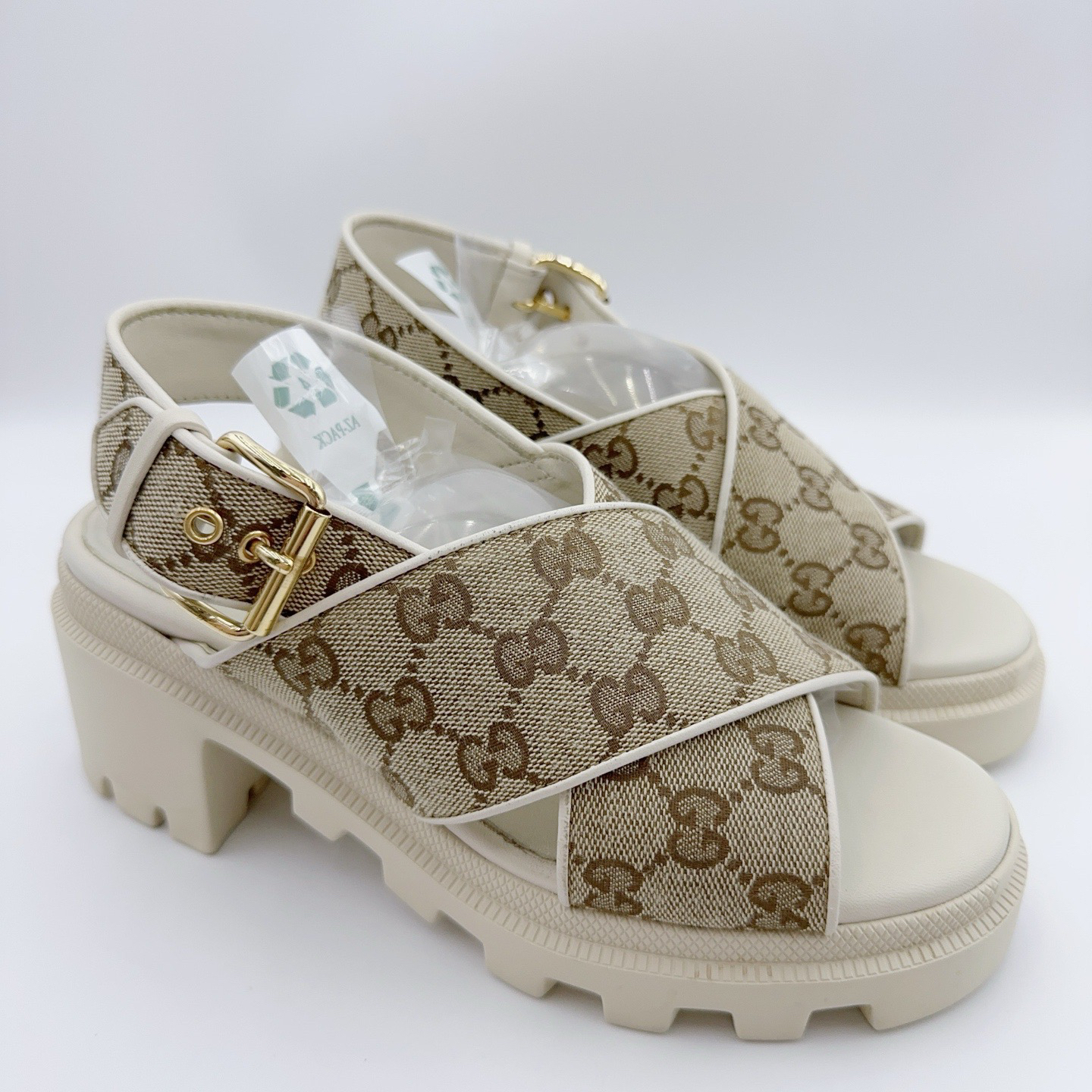 95新 GUCCI/古驰 37码/满印厚底凉鞋/01627