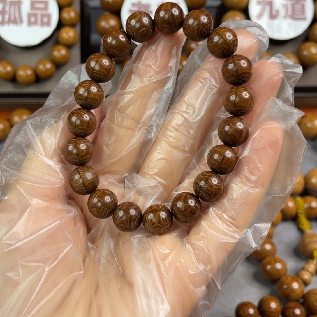 六道木l****淳枯树， 毕业1.0