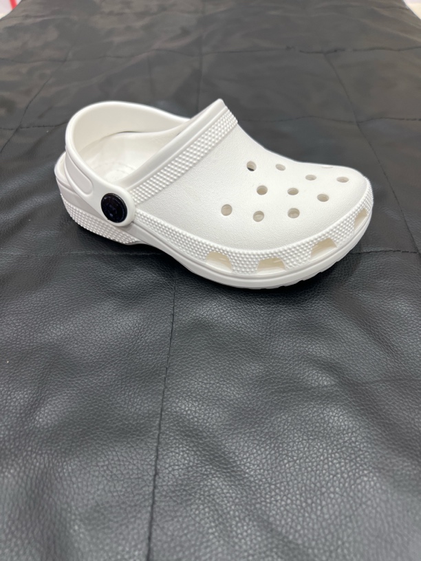 夏季包头洞洞鞋薄底儿童防滑拖鞋沙滩鞋