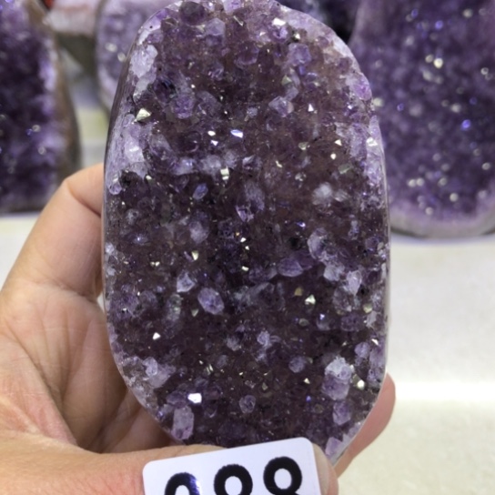 紫晶天然水晶摆件未镶嵌