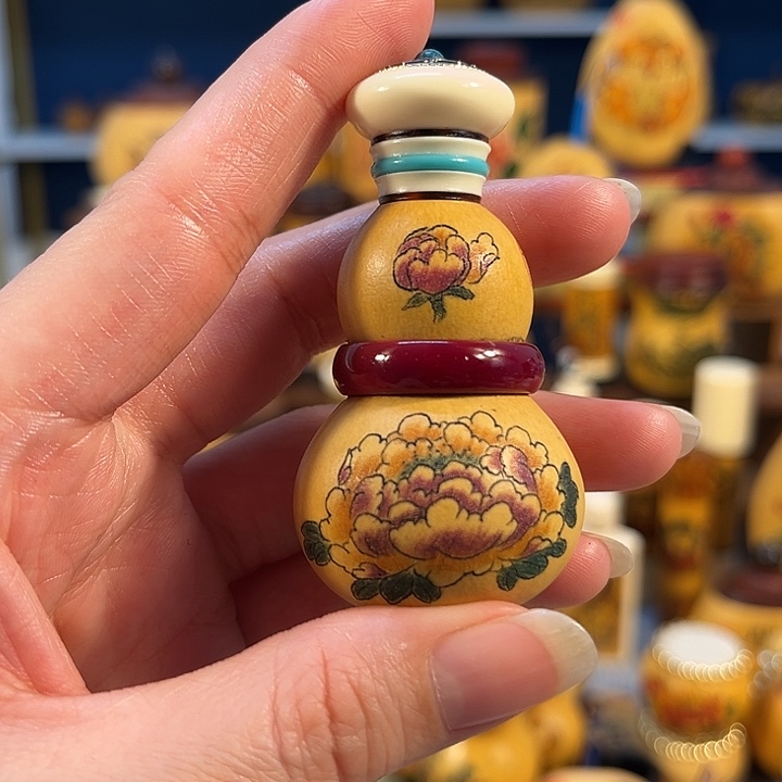 大叶紫檀（黑酸枝木类）