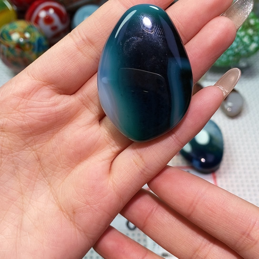 双***特玛瑙/玉髓未镶嵌珠宝奇石