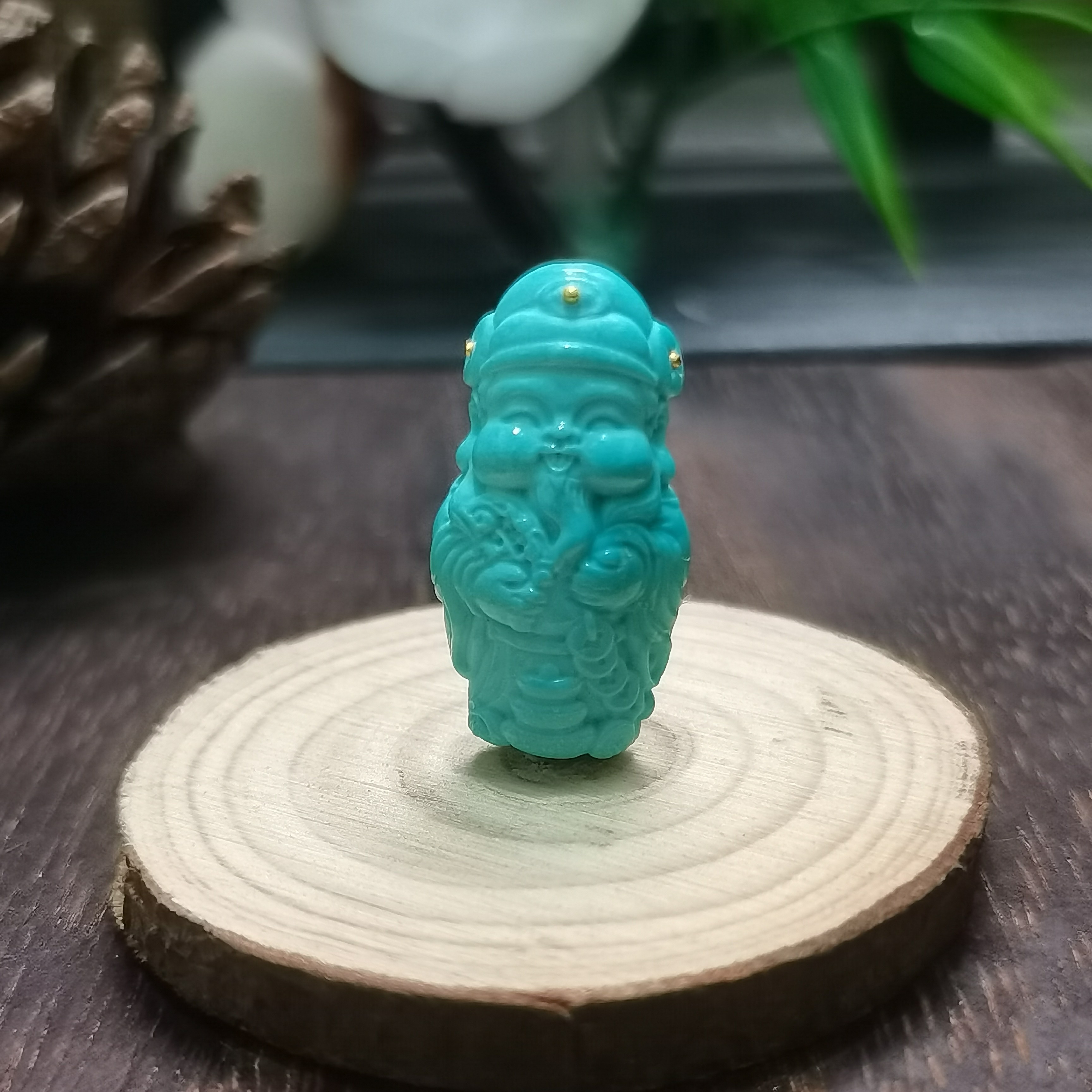 绿松石财神吊坠，天地通孔，尺寸25×13×8.8毫米