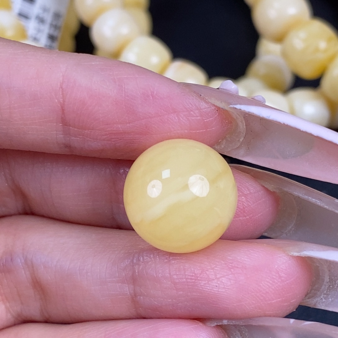 琥珀未镶嵌珠宝奇石236