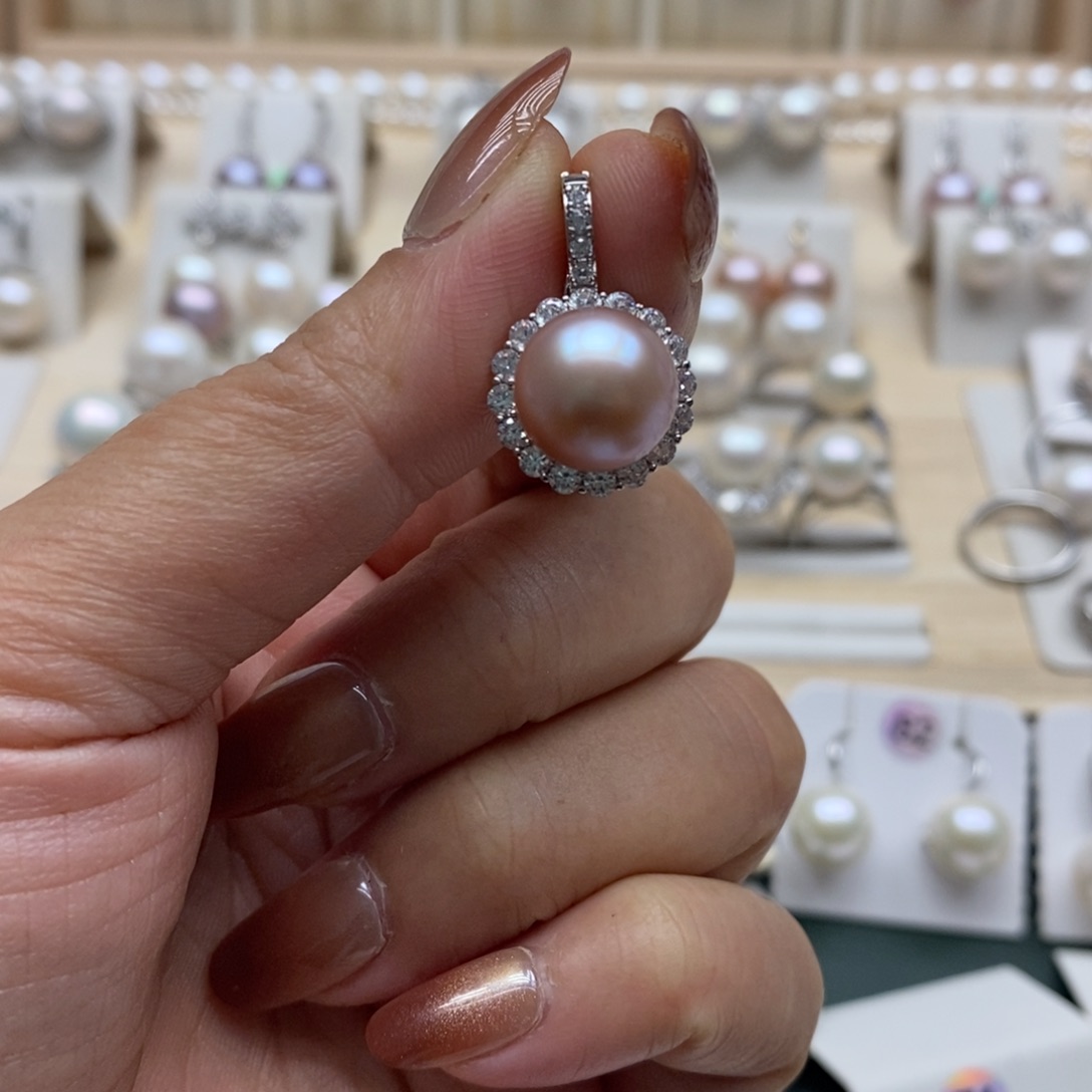 颈饰未镶嵌淡水珍珠