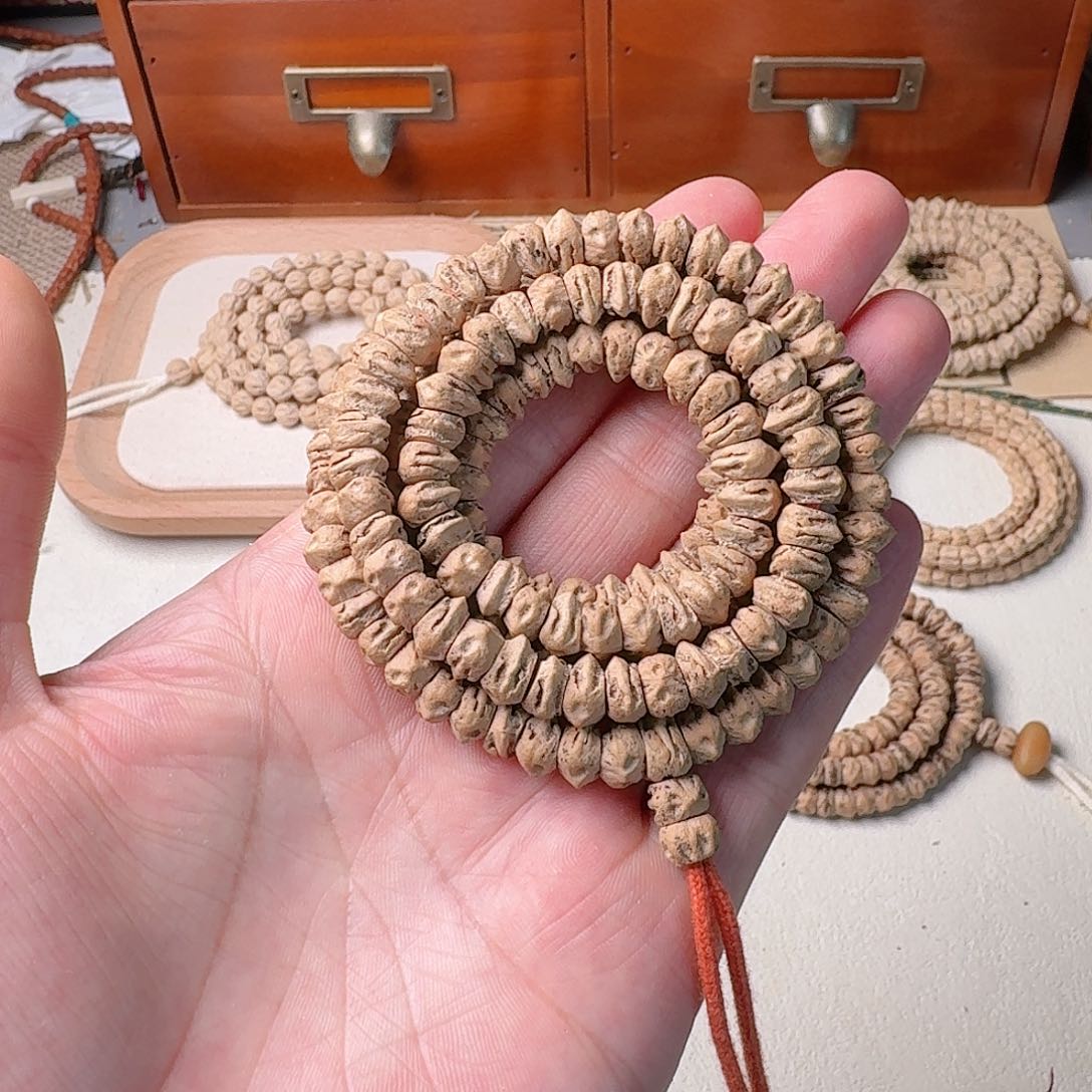 柏香籽/百香籽吊坠