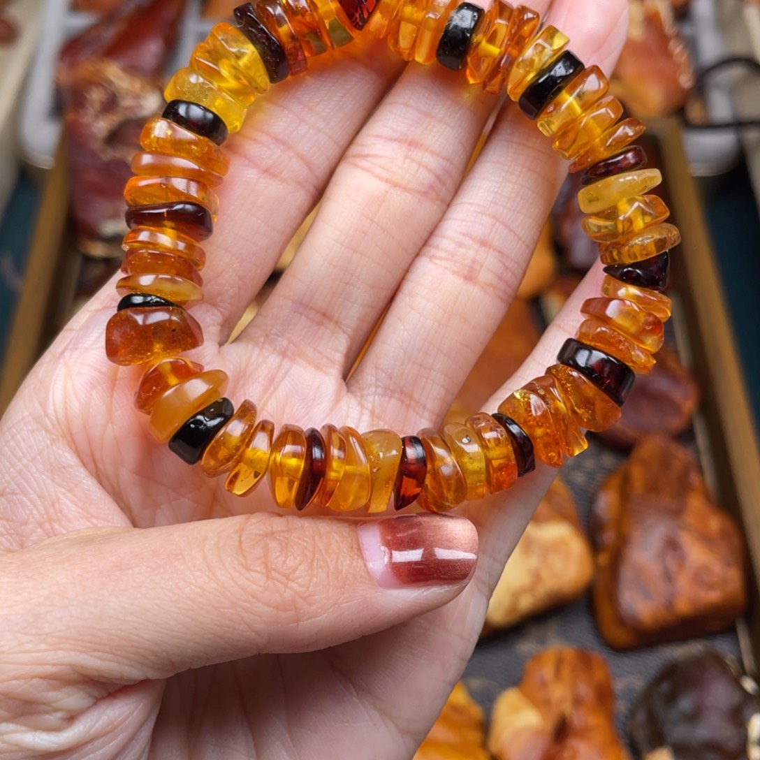 琥珀未镶嵌珠宝奇石