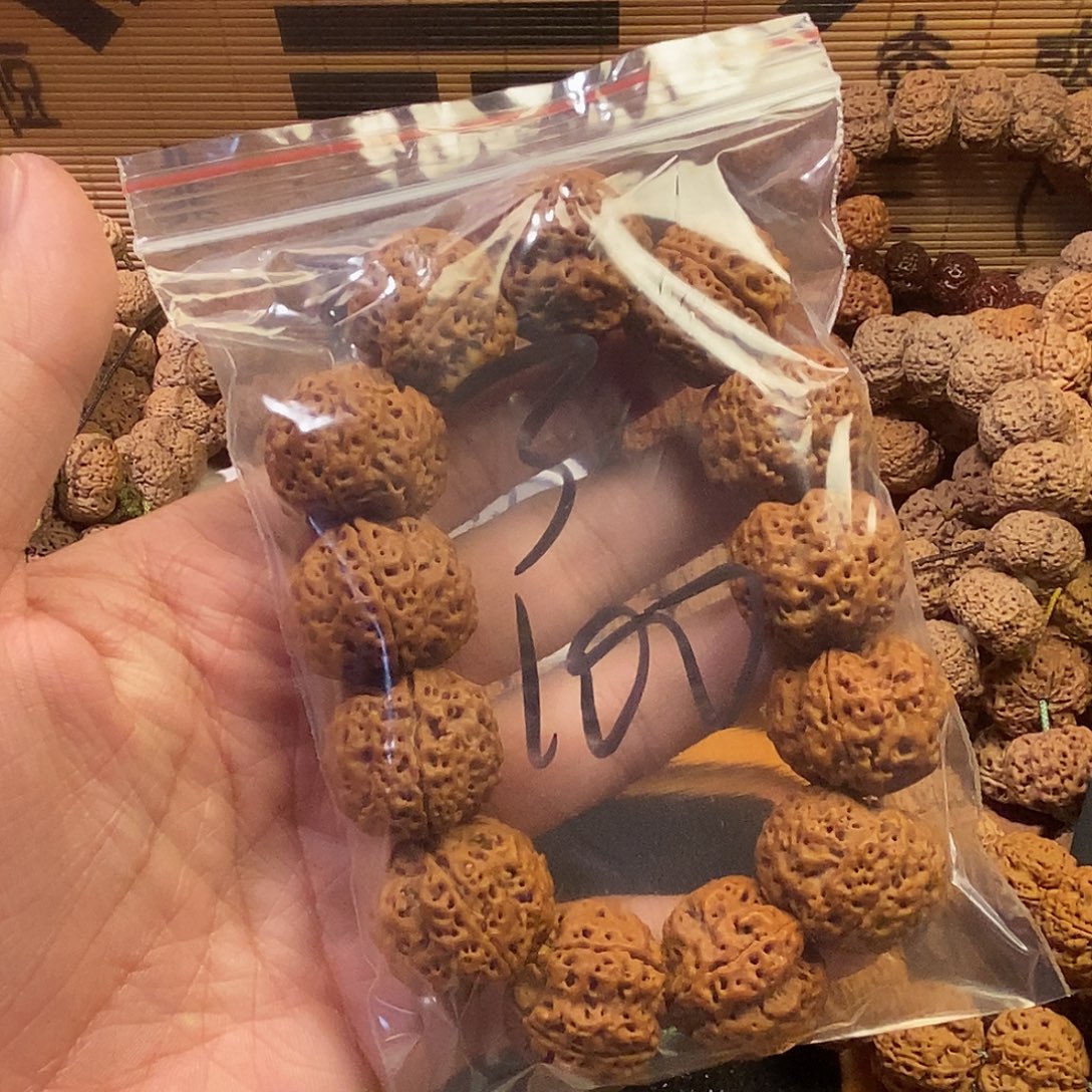 猪***懒金刚菩提吊坠1…………