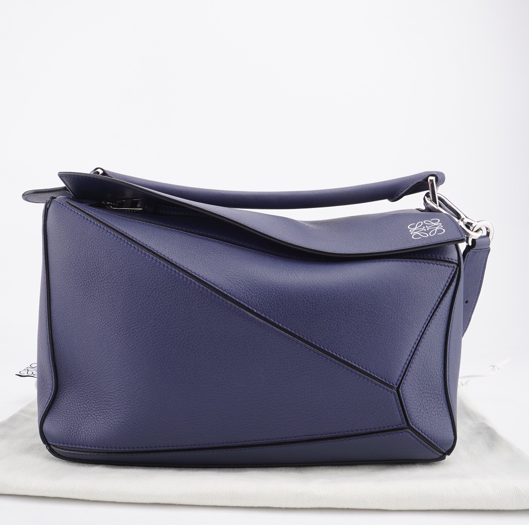 95新 LOEWE/罗意威 puzzle蓝色牛皮几何包斜挎包中号 F605